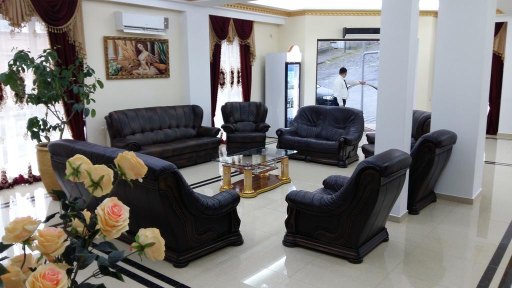Hotel Grand Palace Tbilisi Luaran gambar