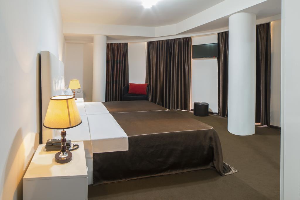 Hotel Grand Palace Tbilisi Luaran gambar